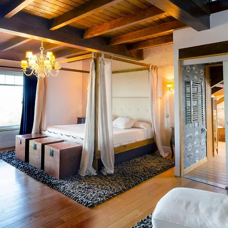 Villa Cantabria